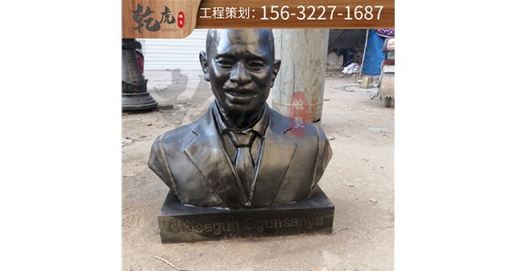 如何去除铜雕上铜绿 