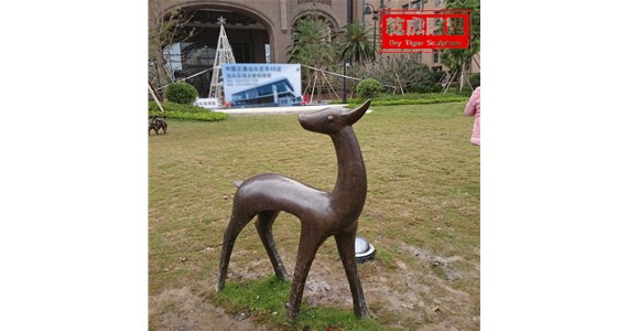 纪念品动物铜雕口碑好的厂家   唐县乾虎雕塑