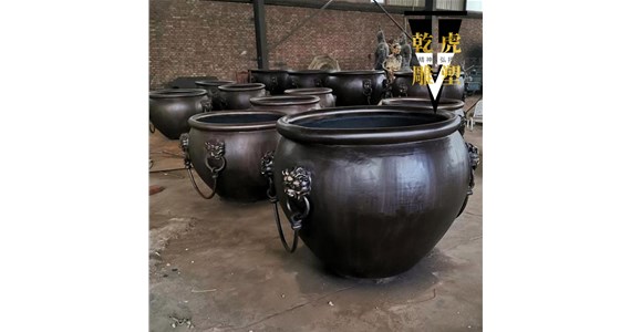 养鱼铜缸雕塑生产厂家